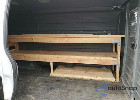 2017 GMC Savana G2500 from USA, damaged, VIN 1GTW7BFF4H1136053